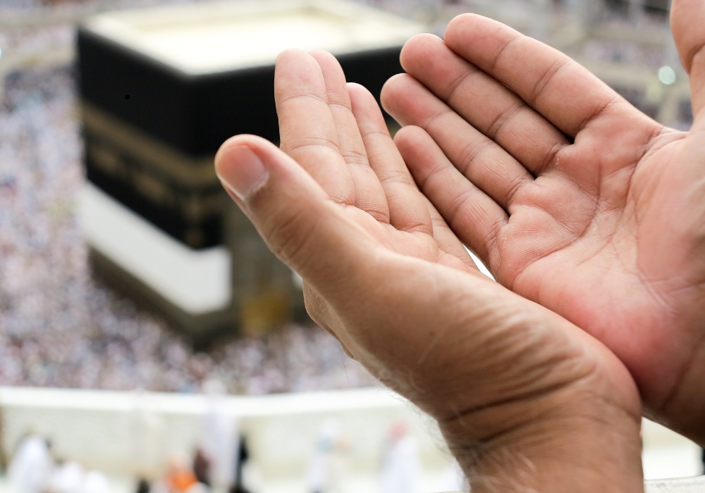 Hajj or Umrah, which is best for you